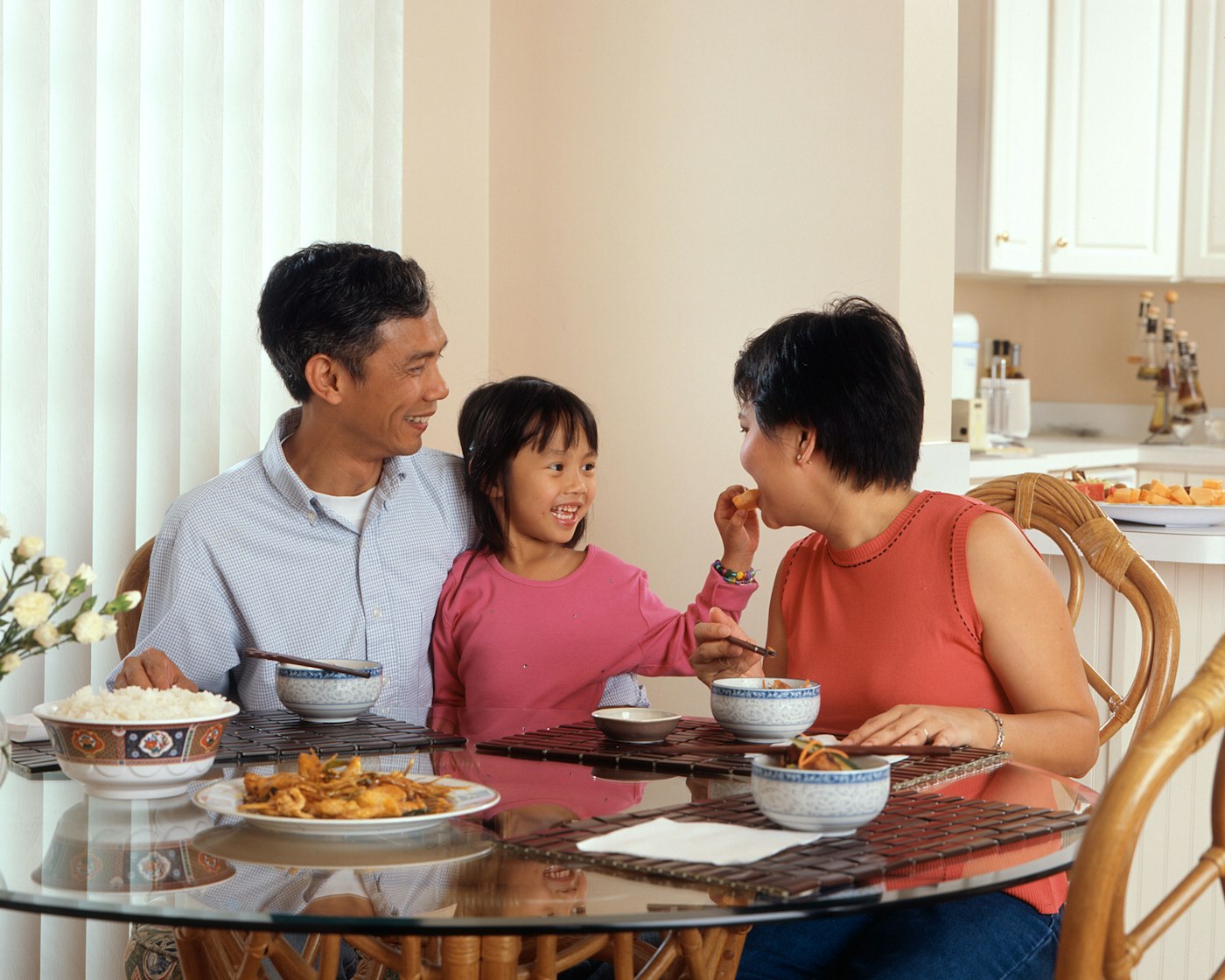 A MK Tax & Accounting advisor in a one-on-one consultation with a client